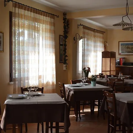 伊尔帕帕鲁罗索乡间别墅酒店 乡村民宿 *